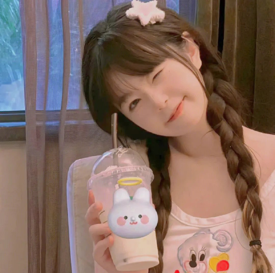 彩香最爱弘子前辈